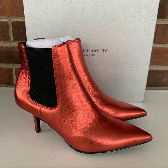 Vince Camuto Womens arlo 01 flame Black Leather Pointed Toe Kitten Ankle Boots - Picture 1 of 8